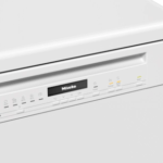 Miele G7130SC Freestanding Dishwasher in Brilliant White