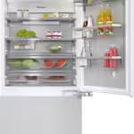 Miele MasterCool KF2902VI Built In Fridge Freezer