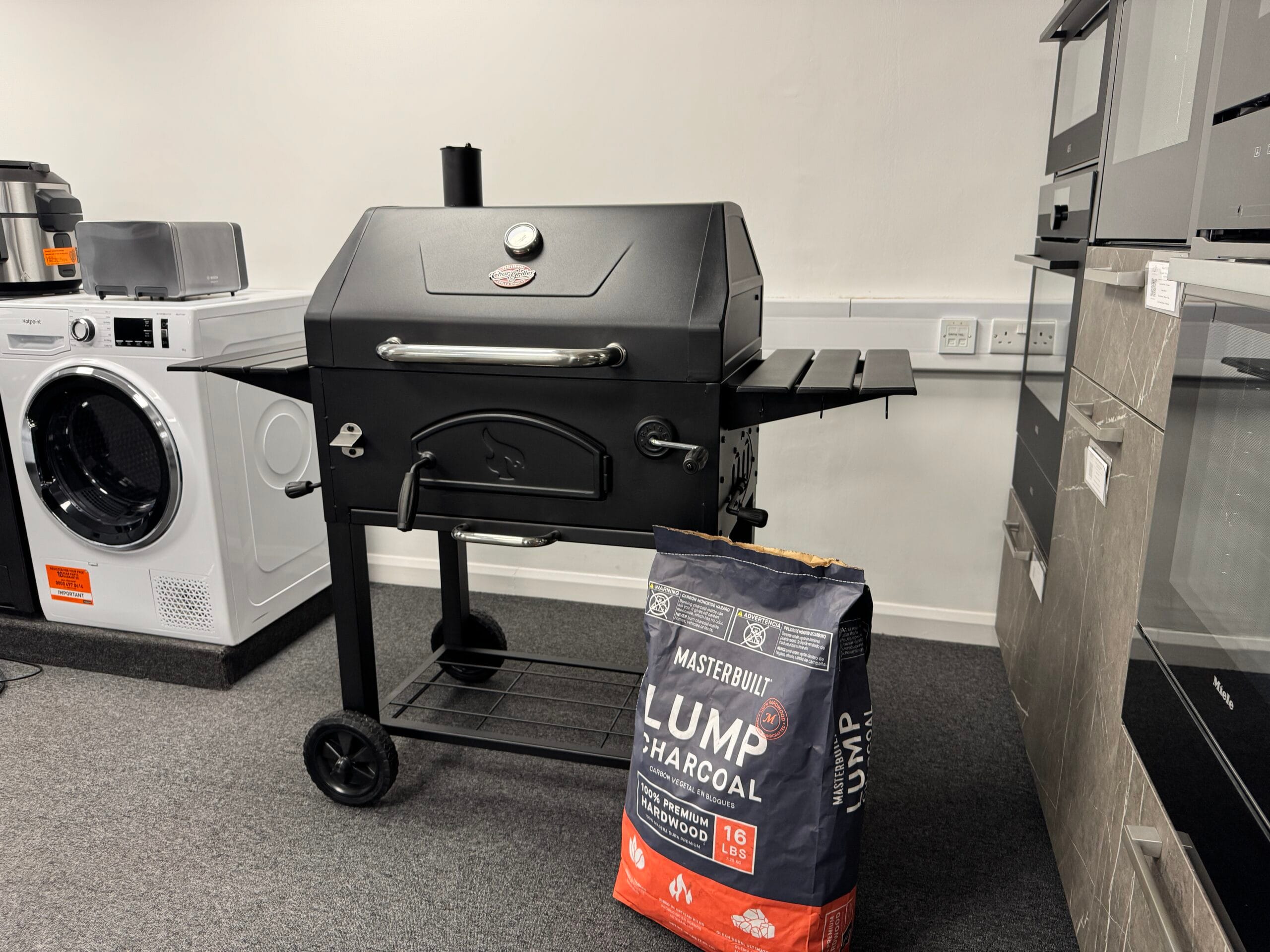 Char-Griller E2197 Traditional Charcoal Grill