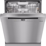 Miele G5811SC Freestanding Dishwasher in Clean Steel