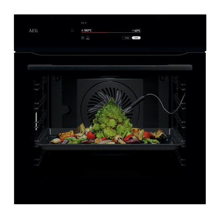 AEG NBT9P831AB 9000 Pyrolytic Self Clean ProAssist Built In Oven In Black